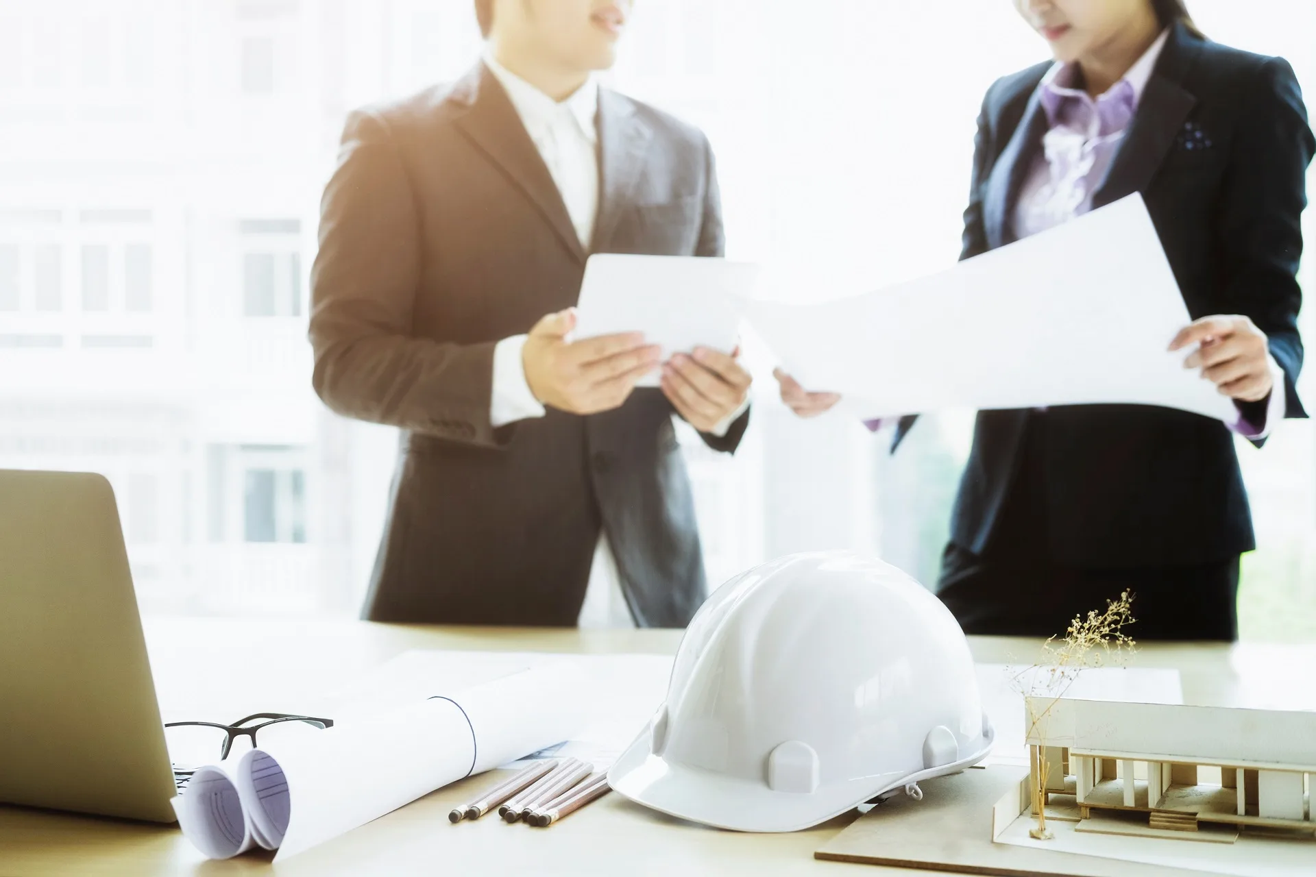 Triển khai thực hiện và bàn giao